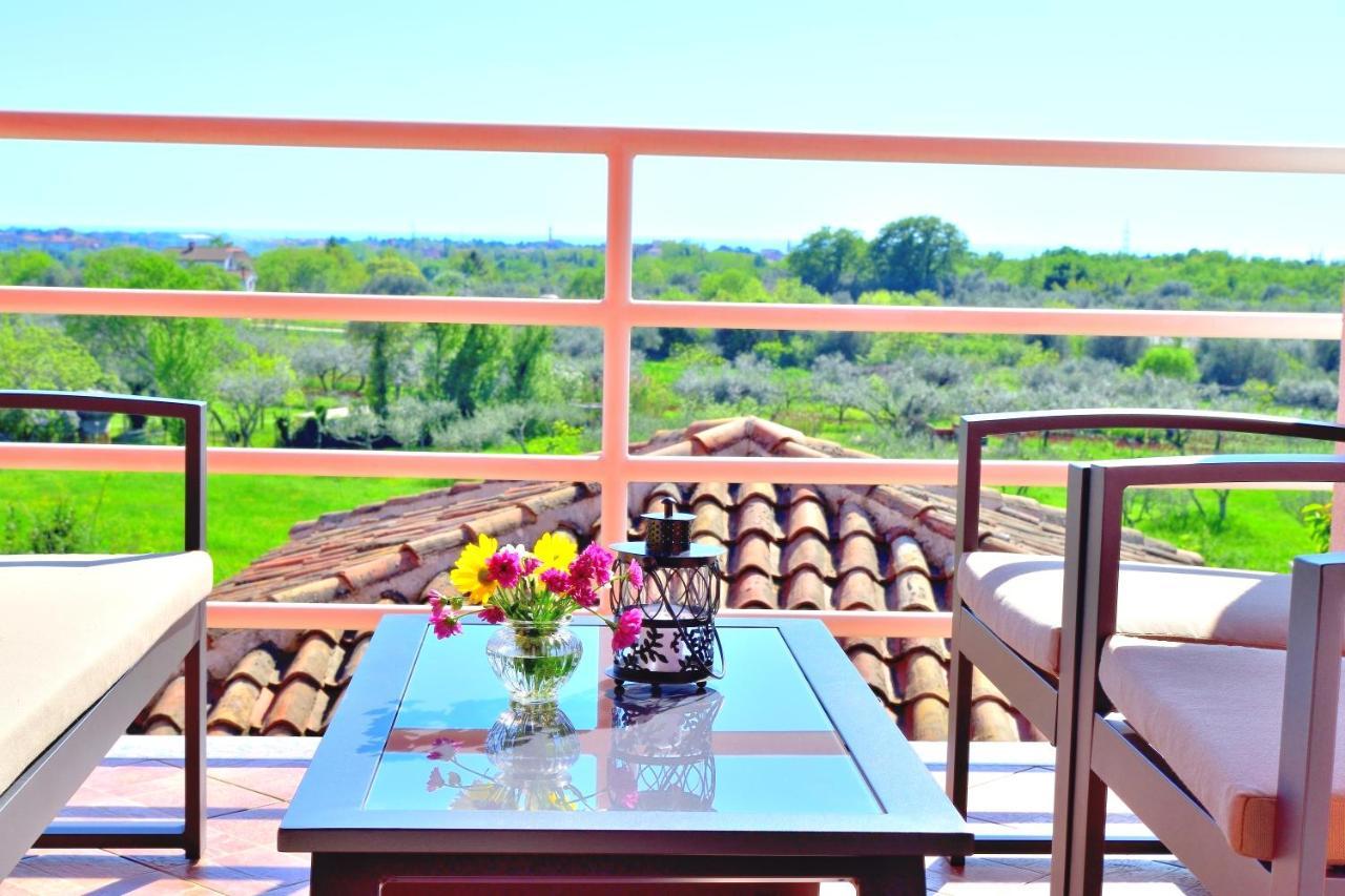 Apartment Domus Lauri Umag Extérieur photo